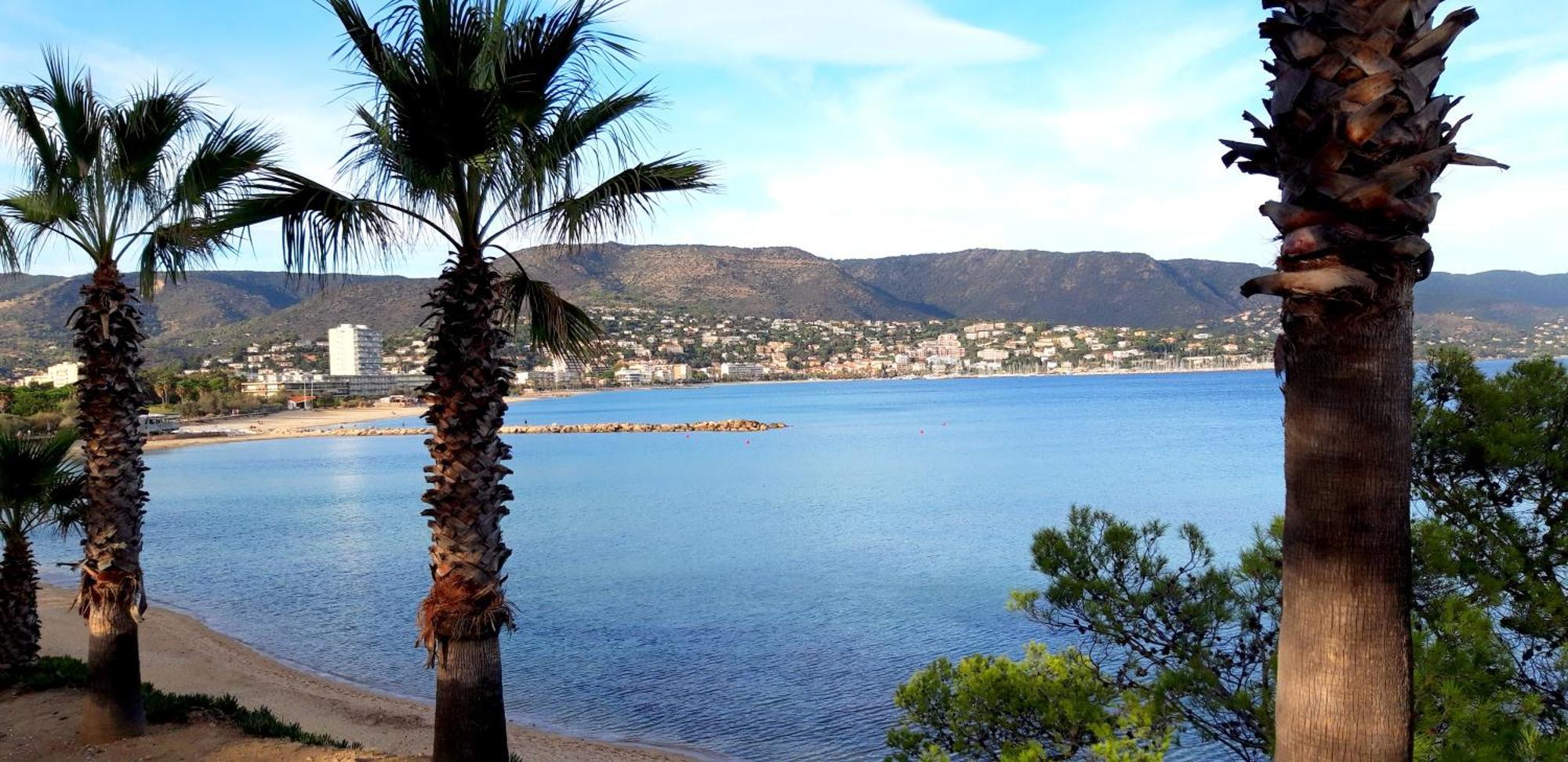 T2 Terrasse, Bormes Les Mimosas La Faviere, 5 Pers, 5 Mn A Pieds Des Plages Et Commerces Buitenkant foto